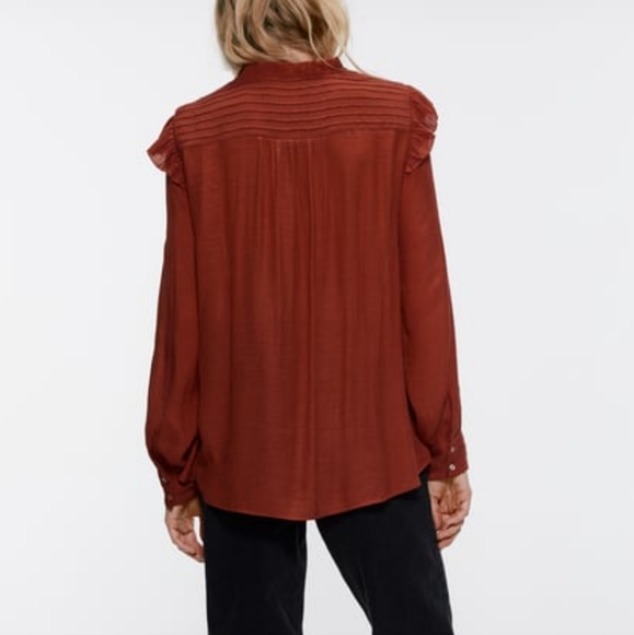 Zara Blouse with Gathered Front - Picture 2 of 6